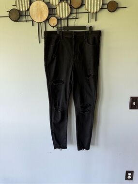 American Eagle Outfitters Black Distressed Jigging Size 18Tall